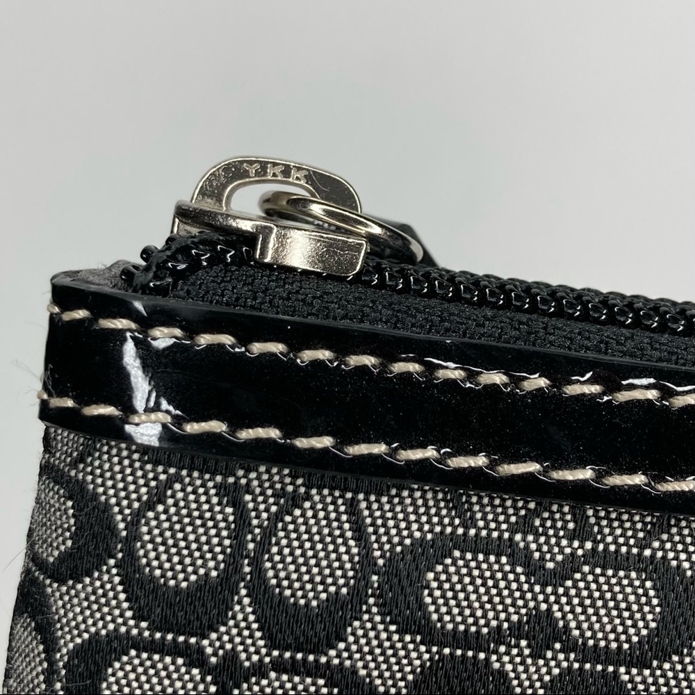 COACH Black & Gray Small C Vintage Canvas Padded iPad Tablet Sleeve Travel Case - Picture 10 of 13